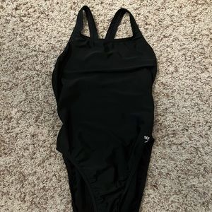 black speedo swimsuit one piece size 36